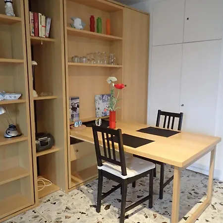 Apartamento Strandnahes Mit Kleiner Gartenterrasse By Interhome